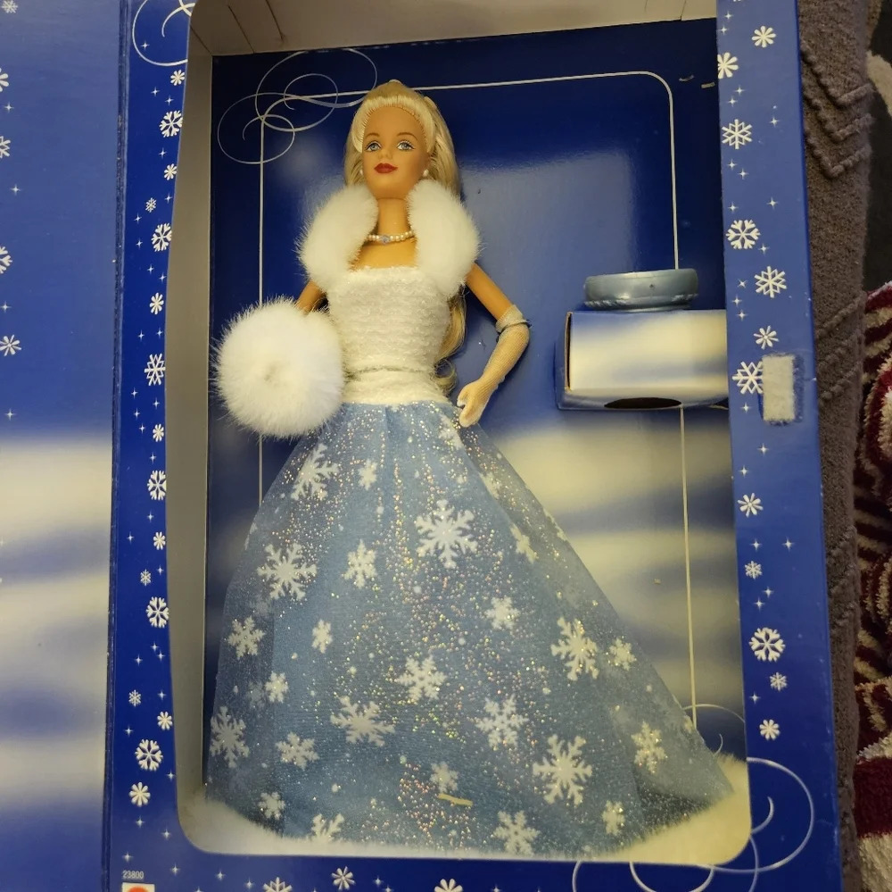 Barbie 1999 Vintage Special Edition Snow Sensation Vintage Collectible